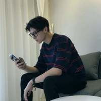 像我这种人心里不舒服也不会告诉你 要么... 没人喜欢孤独 只是不