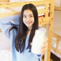 与君初相识犹如故人归 整个世界好像只有我疲