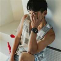 情怀如斯 秋，红了枫叶，入泥静