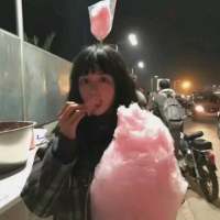 我始终觉得没有哪个人 能完完全全的了解我 ... 你不坚强，没人替你勇