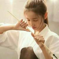 ?尽管最后也没能变成你喜欢的人 但在这... “矮是什么感觉？”