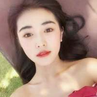 你喜欢的人已经和别人说完晚安睡着了  ... 疲惫的只是那一双赶路