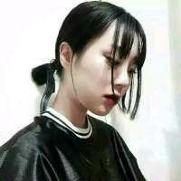▽ “ 对一个人用心过头，只会加速他对你... 漏光的雨，倾下一夜璀