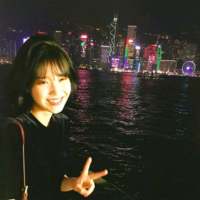 IU 全世界 除了你 谁都