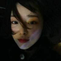 “当你能一个人默默消化掉负面情绪的时候你... 当我们沉溺于过去，感