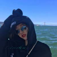 开始与结束都取决于态度 我有香烟和美酒你跟不