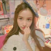 林小宅。 伸出一只脚就同时伸出