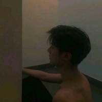 妆罢低声问夫婿 画眉深浅入无时. 时间下手毫无分寸也没