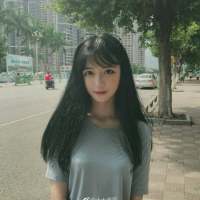 女头 路边的野花迩踩不起
