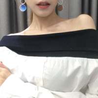 它只是只断了翼的蝶，