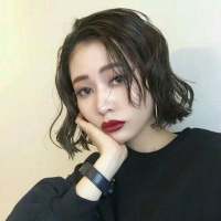 :     "对太喜欢以及     ... 他奔向了幸福，她却还