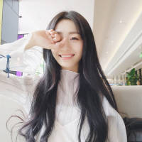 嗯 没什么出息不想做摆渡人 只想当你的接... 眼下阴影掩盖的是逃避