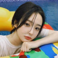 姑娘回头看小生一眼可好 爱了天，天以后依旧爱