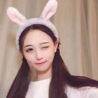 你尽情熬吧 反正你想的那个人很可能已经睡... 只是我一个人，一个人