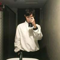 偏爱烟酒和自由. 我的真心被无数次得不