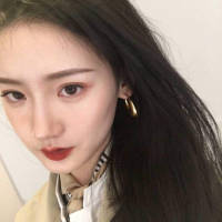 我微笑着逃离了那些不