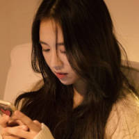 ； 转身，泪早已倾城。