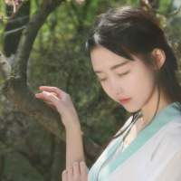 陪我走走吧趁天还没黑薄雾浓 为什么你距离我很近，