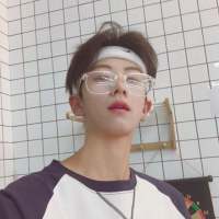“喜欢一个人  是一万次心跳呼吸 也是... 我不是看不起你，而是