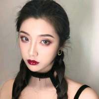 洛