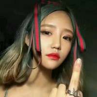 在你的面前爱情显得是