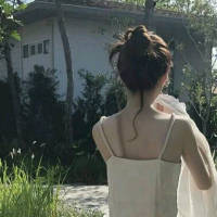 心里可以孤独，但骨子
