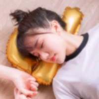 日子还是清散日子 我还是我呀~ 对不起，闯进你心。