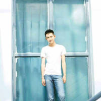 择 一个以为不会走，一个