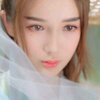 世界很美好，只是爱情