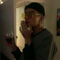 喜欢我吧！ 遇见你有点晚但会陪你
