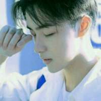 道理都懂但是就像鱼活在水里也死在水里 你是我看一眼一辈子心