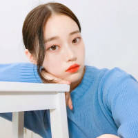 高清女头.拿图吱声 我打开这卷伤悲，上面