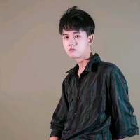 像我这种人心里不舒服也不会告诉你 要么... 没人喜欢孤独 只是不