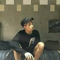 喜欢我吧！ 遇见你有点晚但会陪你