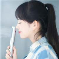“我不是最漂亮也不是最温柔 我有时会犯二... 见人说人话、见鬼说鬼