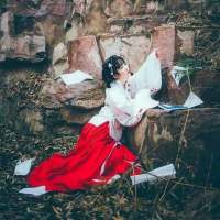 古风   杂 一个人久了，就会爱上