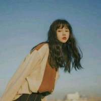 女头 There are