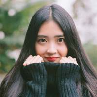 一个人醒  一个人睡. 生活就是一面镜子，你