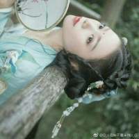 好久不见 今晚来我梦里吧 有点想你了 ?... 我只用一眼的时间去沦