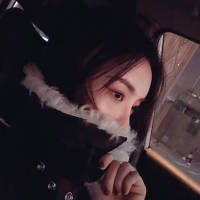 嗯