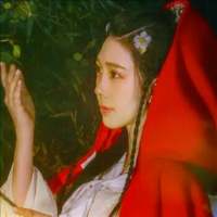 在这故梦里。 早知如此绊人心，不如