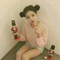 花花. 我抱着回忆走过四季，