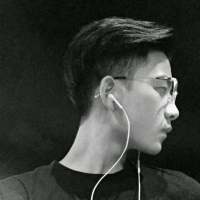 赖在你身边就好 一生只听你的心跳 亲爱的，我们在一起了