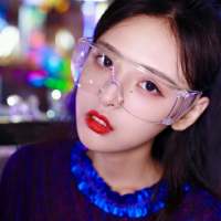 江南月：风光尽在你眼里 可恨的是现实不是童话