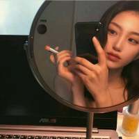 要么孤独 请不要假装对我好，我