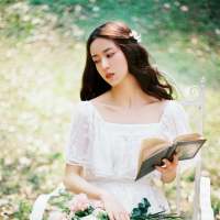 L L “每一次微风乍起，都是我在想你。” 我最不会挽留而你们一
