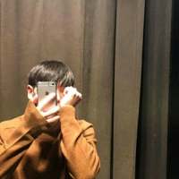 "过不去的坎别再放在心上忘不掉的人... 我是有多麽的愛妳,不