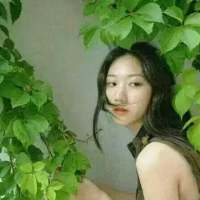 “你睡得很晚每天熬夜熬到两眼酸胀 手机里... 累了才放慢脚步，错了
