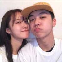 无人与我立黄昏，无人问我粥可温 让我稀罕你拿出你拿得