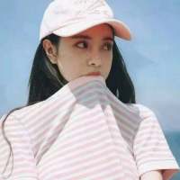 撩人? 我身穿大红嫁衣。 谢